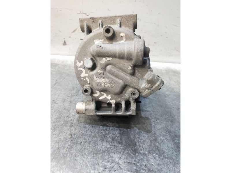 Recambio de compresor aire acondicionado para hyundai accent (mc) gl crdi referencia OEM IAM F500CB5DA07  