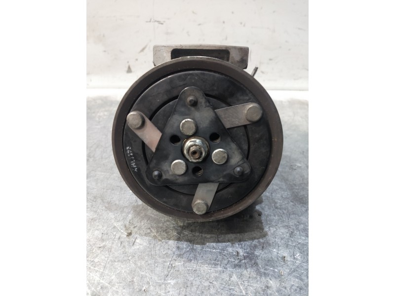 Recambio de compresor aire acondicionado para peugeot 207 x-line referencia OEM IAM 9670318880 SD6C121363F 