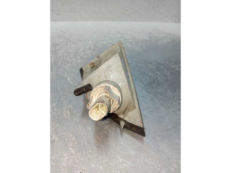 Recambio de piloto delantero izquierdo para mitsubishi carisma berlina 4 (da0) 1.9 turbodiesel referencia OEM IAM   