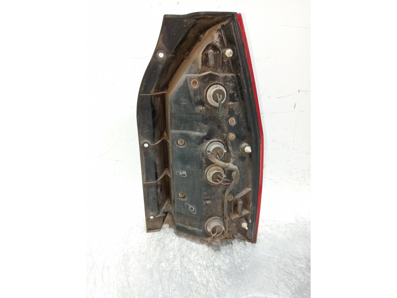 Recambio de piloto trasero izquierdo para mitsubishi space wagon (n80/n90) 2,4 glx referencia OEM IAM   