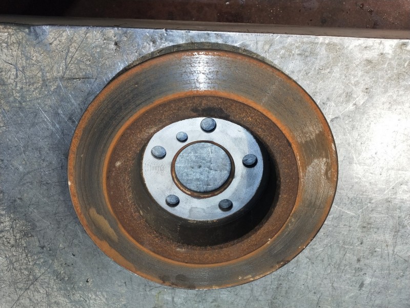 Recambio de disco freno trasero para bmw serie x1 (f48) sdrive18d referencia OEM IAM   