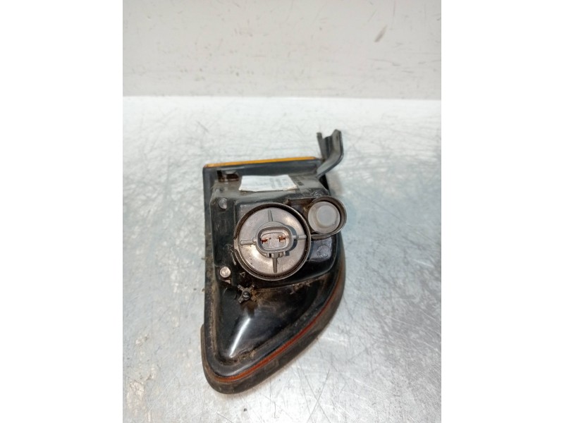 Recambio de piloto delantero derecho para mitsubishi galant berlina (ea0) 2000 td gls (a) referencia OEM IAM   