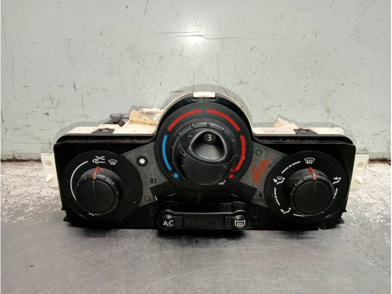 Recambio de mando calefaccion / aire acondicionado para renault megane ii berlina 5p confort expression referencia OEM IAM F6664