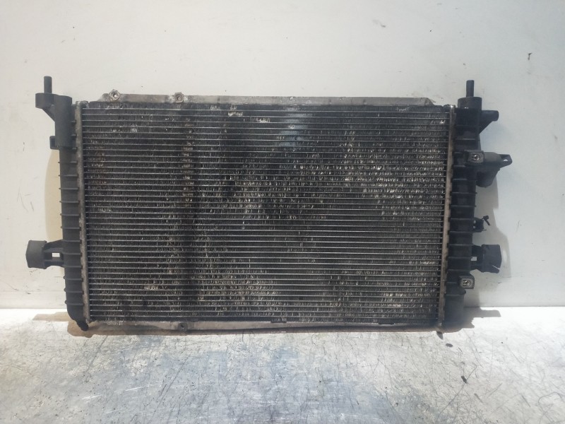 Recambio de radiador agua para opel astra h berlina cosmo referencia OEM IAM   