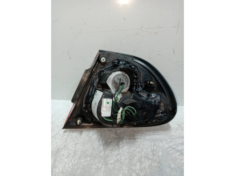 Recambio de piloto trasero izquierdo para nissan almera (n15) gx referencia OEM IAM   