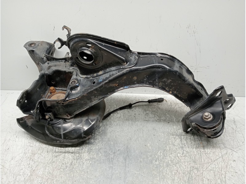 Recambio de mangueta trasera derecha para bmw serie x1 (f48) sdrive18d referencia OEM IAM   