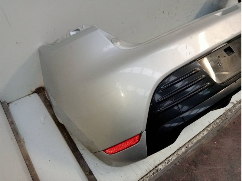 Recambio de paragolpes trasero para renault clio iv limited referencia OEM IAM   