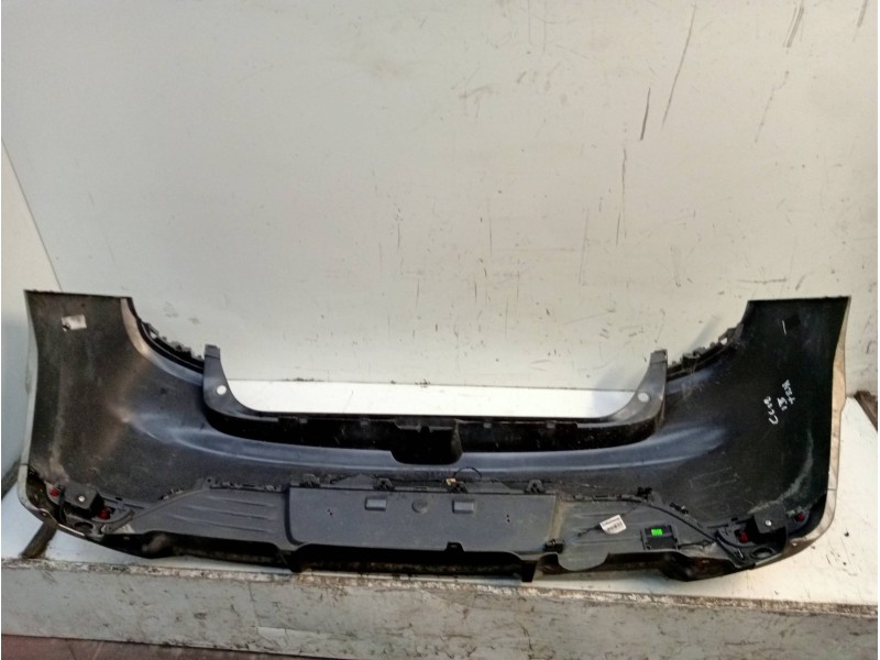 Recambio de paragolpes trasero para renault clio iv limited referencia OEM IAM   