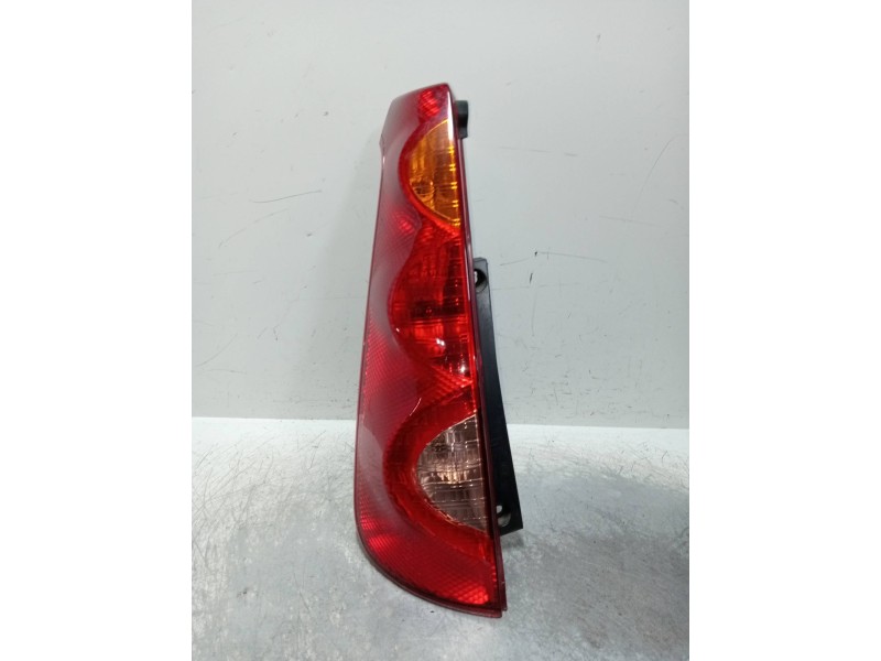 Recambio de piloto trasero izquierdo para nissan note (e11e) 1.4 cat referencia OEM IAM   