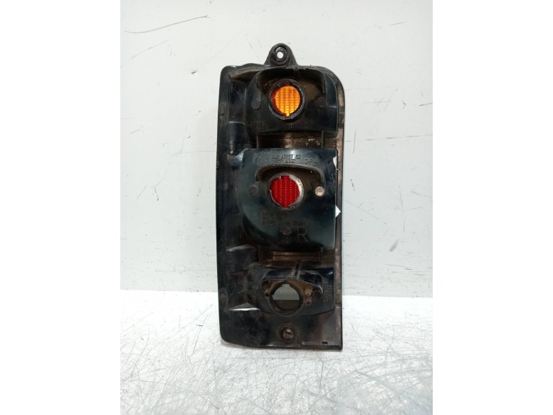 Recambio de piloto trasero derecho para nissan bluebird (910) referencia OEM IAM   