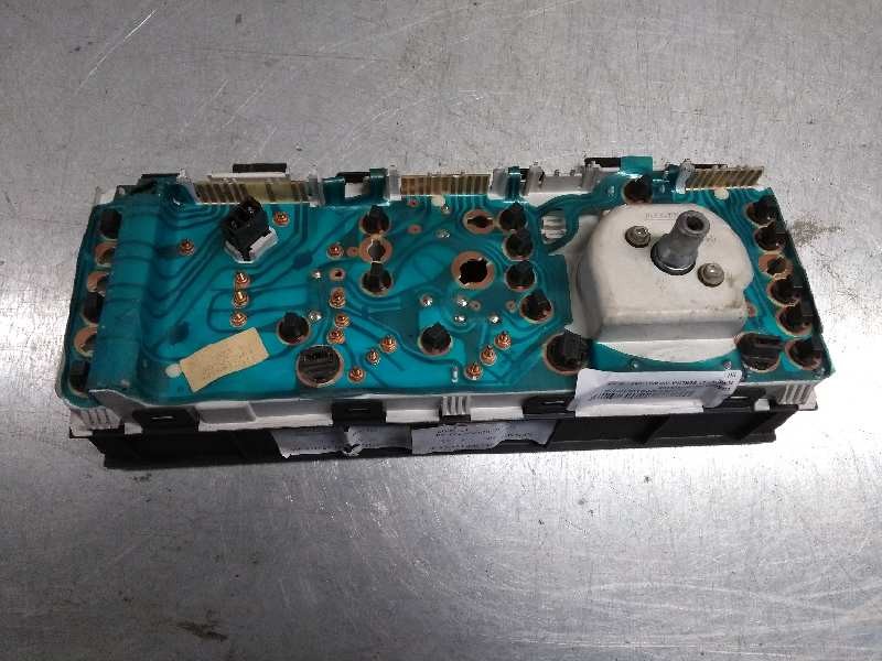 Recambio de cuadro instrumentos para renault 21 berlina (b/l48) 1.8 referencia OEM IAM    Recambio de cuadro instrumentos para renault 21 berlina (b/l48) 1.8 referencia OEM IAM