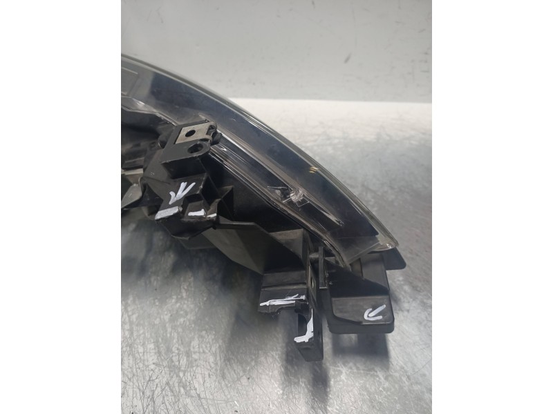 Recambio de faro izquierdo para mazda 6 kombi (gh) 2.0 turbodiesel cat referencia OEM IAM  LUPA 
