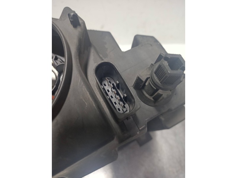 Recambio de faro izquierdo para mercedes clase a (w169) 2.0 cdi cat referencia OEM IAM A1698200161 0301197201 
