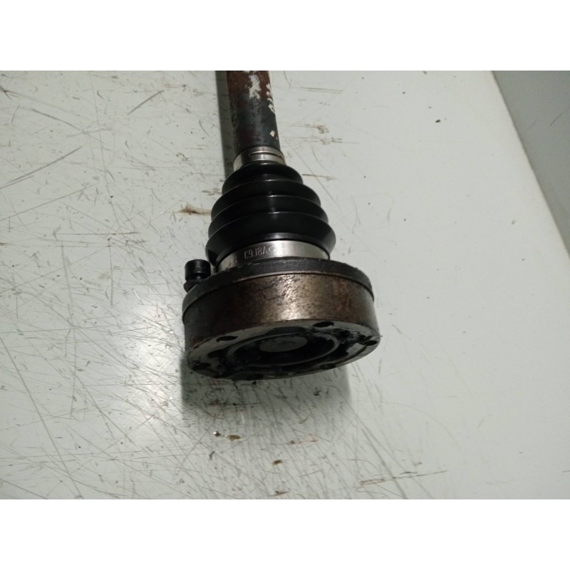 Recambio de transmision trasera izquierda para ford scorpio berl./turnier 2.5 turbodiesel referencia OEM IAM   