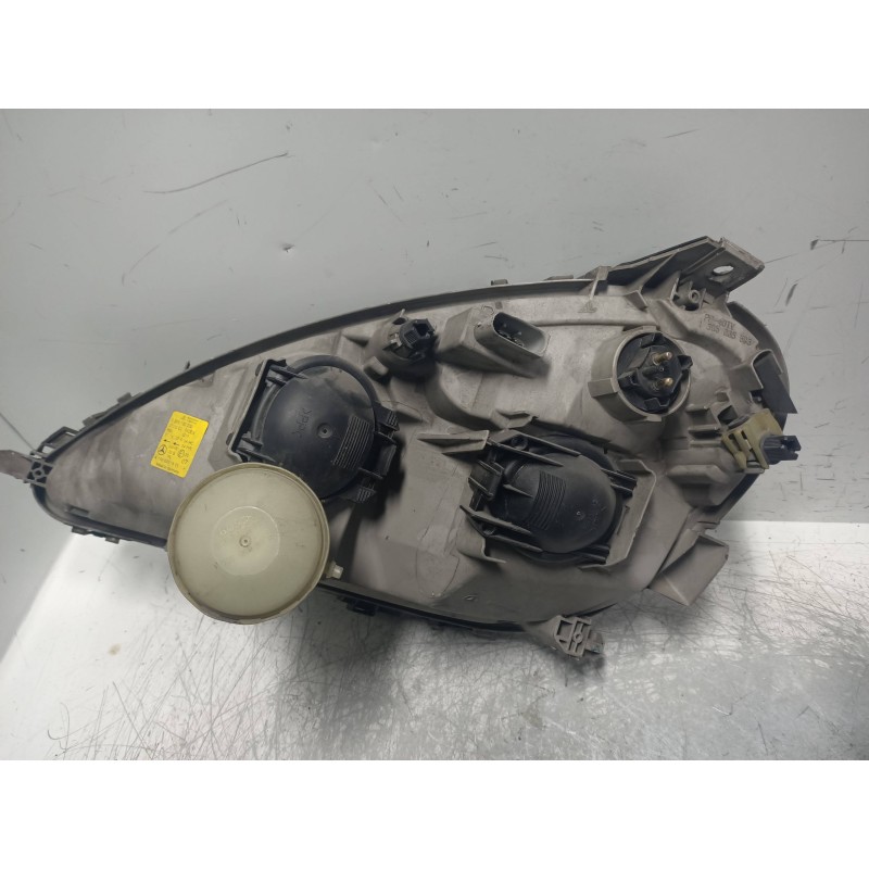 Recambio de faro derecho para mercedes clase a (w168) 160 l (168.133) referencia OEM IAM A1688201861 0301192202 
