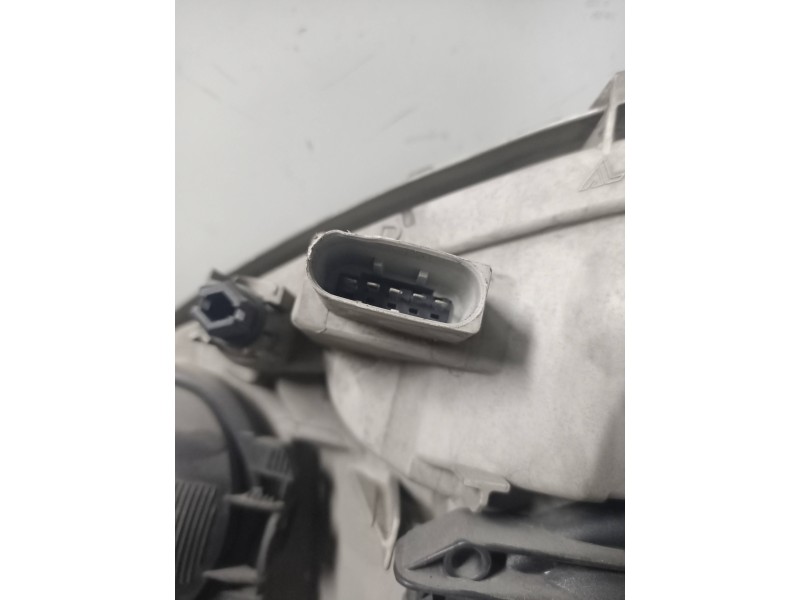 Recambio de faro derecho para mercedes clase a (w168) 160 l (168.133) referencia OEM IAM A1688201861 0301192202 