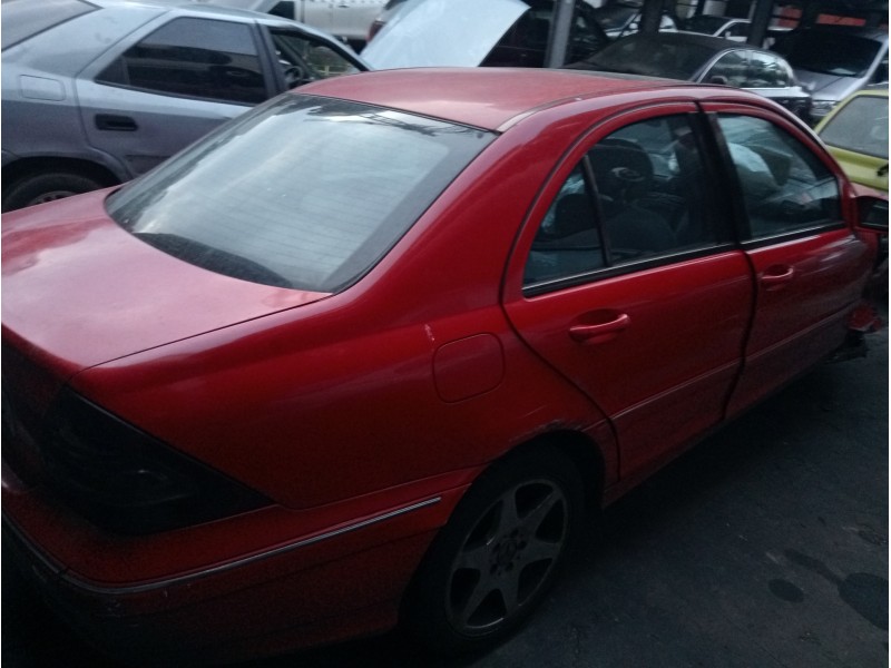 mercedes clase c (w203) berlina del año 2003