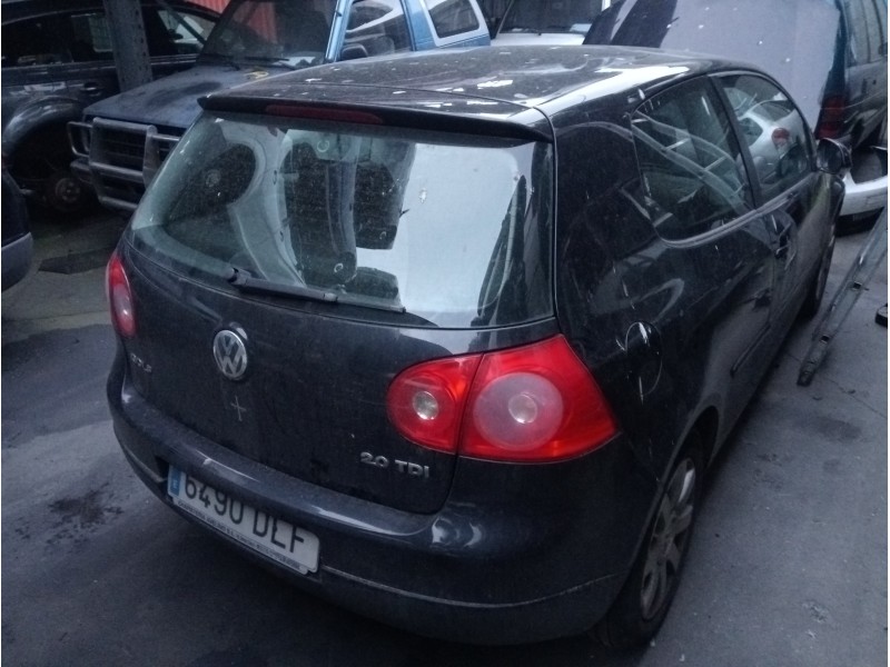 volkswagen golf v berlina (1k1) del año 2005