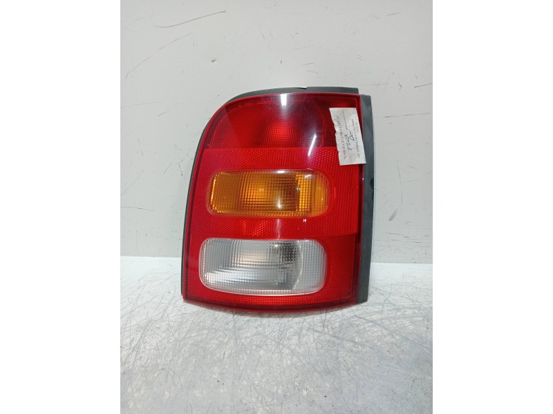 Recambio de piloto trasero derecho para nissan micra (k11) 1.0 16v cat referencia OEM IAM   