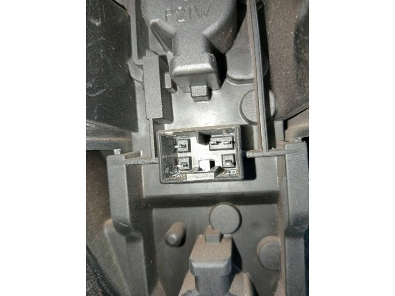 Recambio de piloto trasero derecho para nissan micra (k11) 1.0 16v cat referencia OEM IAM   