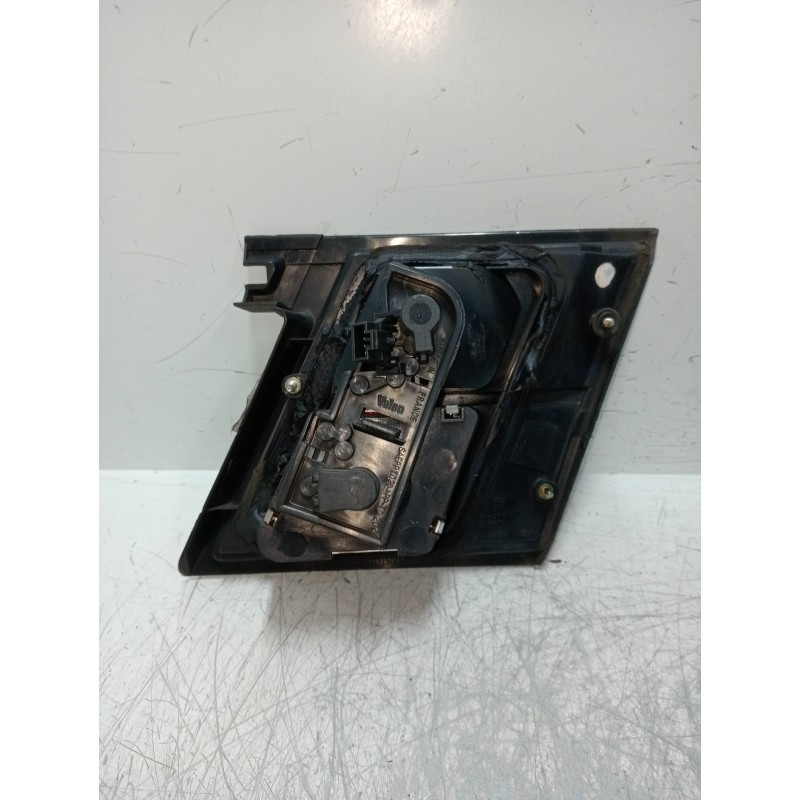 Recambio de piloto trasero izquierdo interior para nissan primera berlina (p11) 2.0 16v cat referencia OEM IAM   