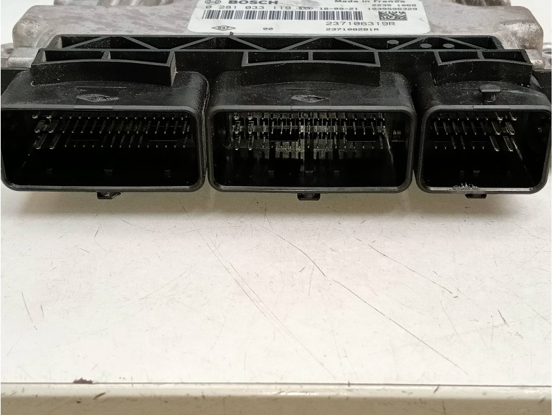 Recambio de centralita motor uce para renault clio iv limited referencia OEM IAM 0281033119 237106319R 237108281R