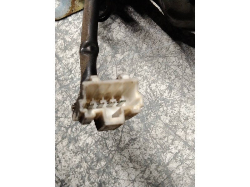 Recambio de motor limpia trasero para opel monterey ls referencia OEM IAM 42061S  