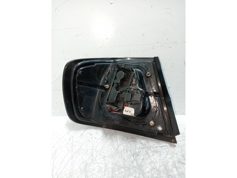 Recambio de piloto trasero derecho para nissan primera berlina (p11) 2.0 16v cat referencia OEM IAM   