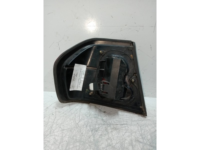 Recambio de piloto trasero derecho para nissan primera berl./familiar (p10/w10) 2.0 diesel referencia OEM IAM   