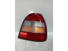 Recambio de piloto trasero derecho para nissan sunny berlina (n14) lx referencia OEM IAM   