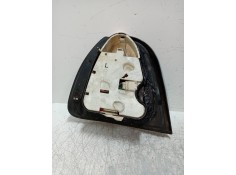 Recambio de piloto trasero derecho para nissan sunny berlina (n14) 2.0 diesel referencia OEM IAM    2