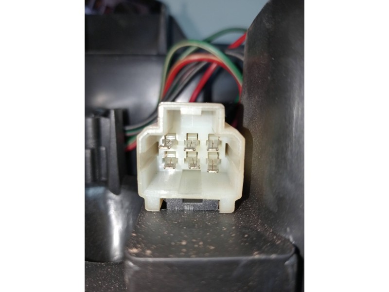 Recambio de piloto trasero derecho para nissan sunny berlina (n14) referencia OEM IAM   