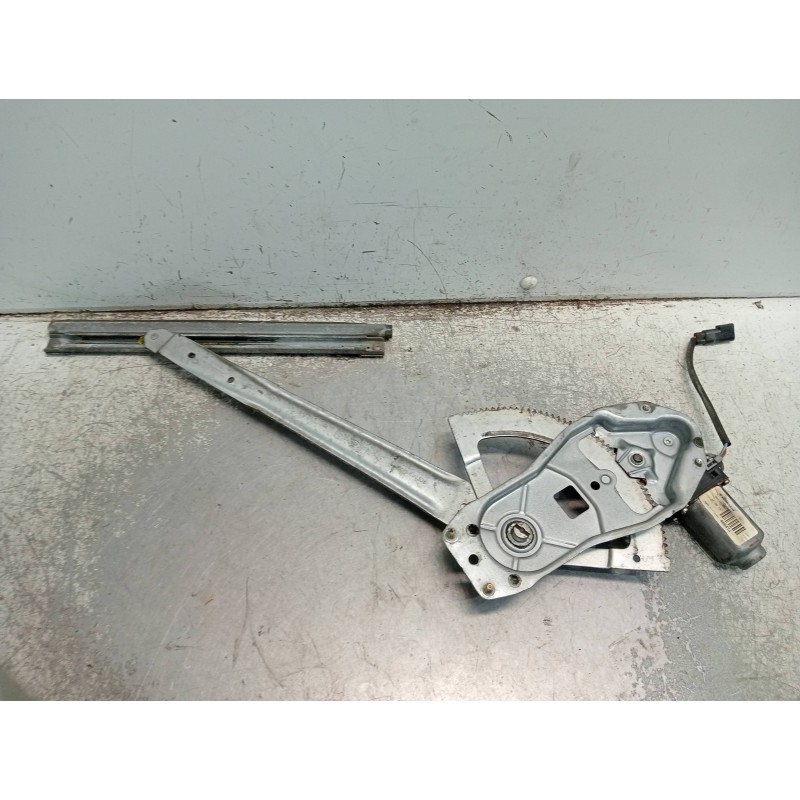 Recambio de elevalunas delantero izquierdo para ford transit caja cerrada, larga (fy) (2000 =>) 2.4 tdci referencia OEM IAM   5P