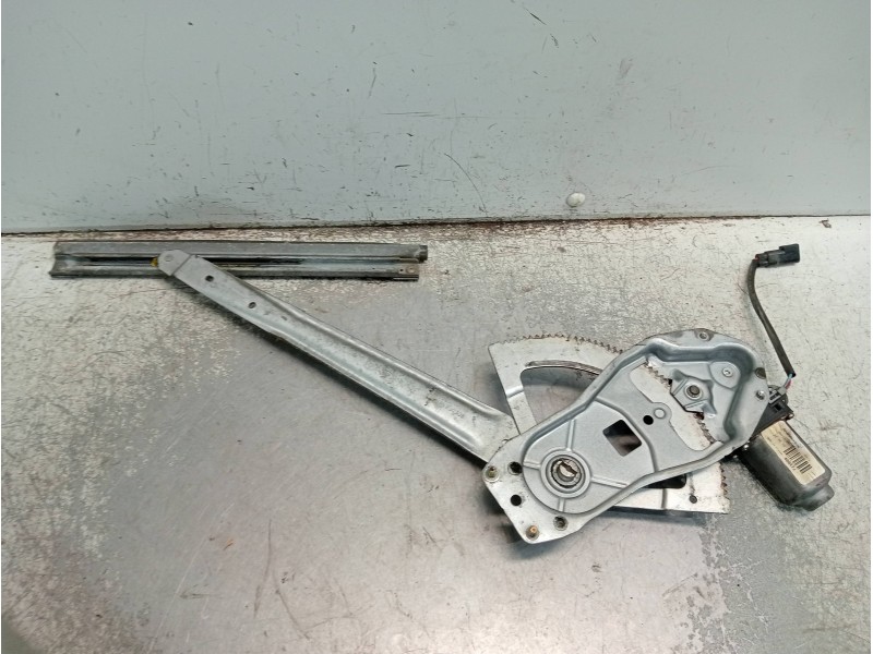 Recambio de elevalunas delantero izquierdo para ford transit caja cerrada, larga (fy) (2000 =>) 2.4 tdci referencia OEM IAM   5P