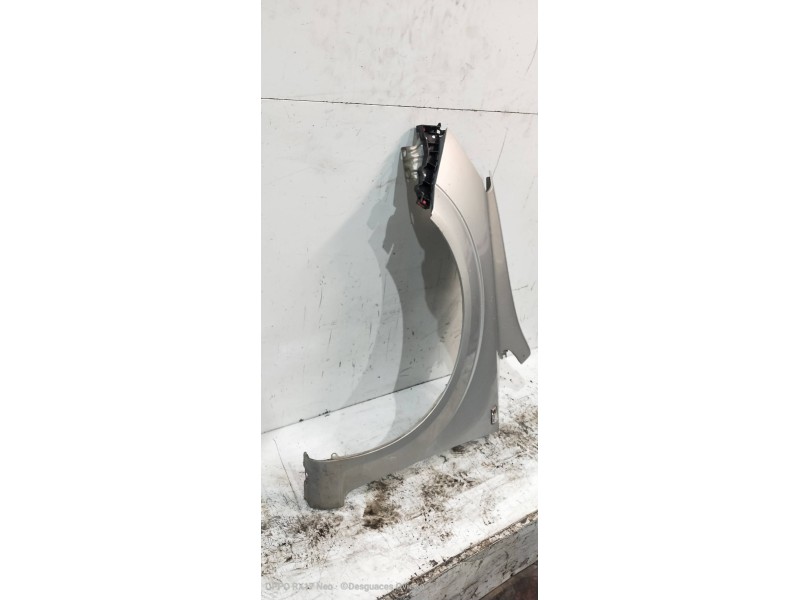 Recambio de aleta delantera derecha para opel zafira b 1.9 16v cdti cat (z 19 dth / lrd) referencia OEM IAM   