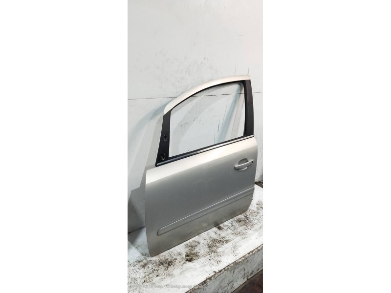 Recambio de puerta delantera izquierda para opel zafira b 1.9 16v cdti cat (z 19 dth / lrd) referencia OEM IAM   