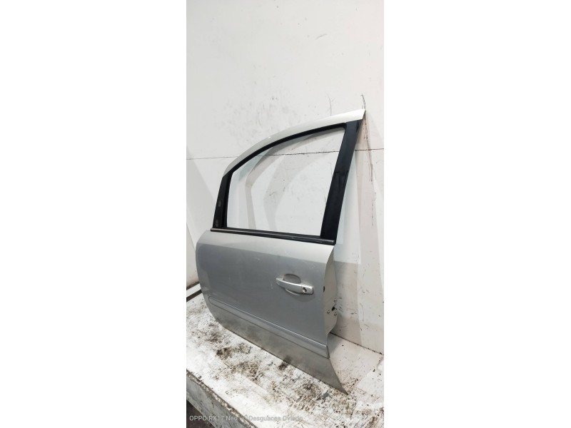 Recambio de puerta delantera izquierda para opel zafira b 1.9 16v cdti cat (z 19 dth / lrd) referencia OEM IAM   