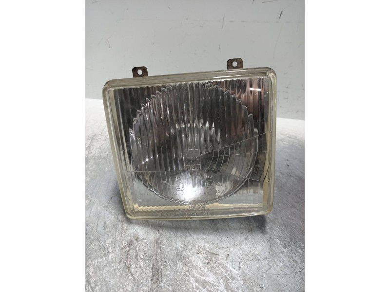 Recambio de faro izquierdo para mercedes mb 100 d referencia OEM IAM   