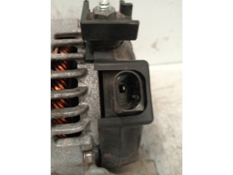 Recambio de alternador para bmw serie x1 (f48) sdrive18d referencia OEM IAM 1042118181  