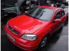 opel astra g berlina del año 1998