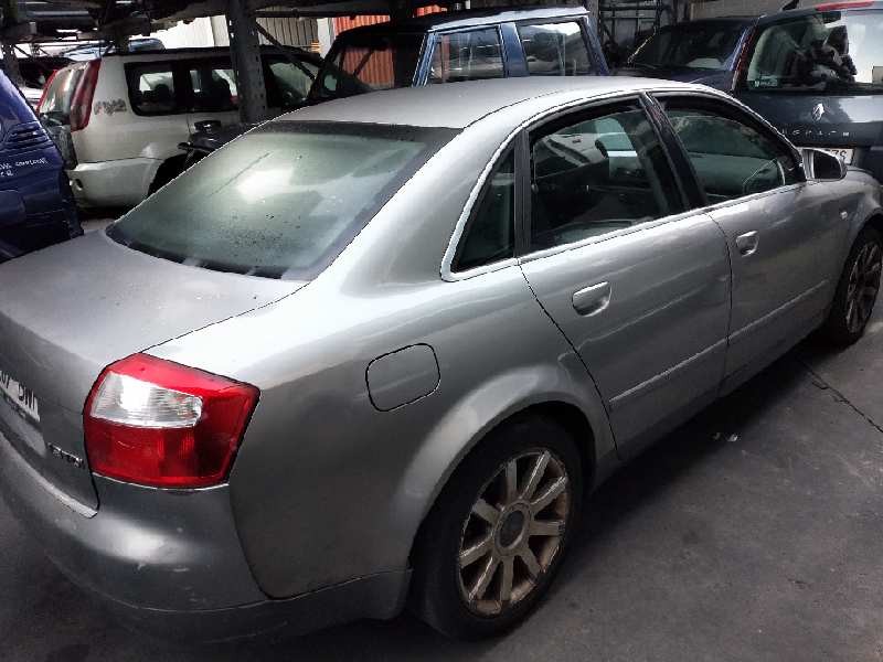 audi a4 berlina (8e) del año 2002