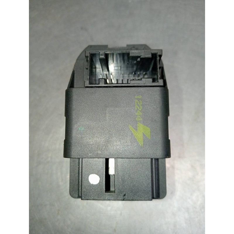 Recambio de mando elevalunas delantero izquierdo para peugeot expert kasten komfort confort acristalato referencia OEM IAM   5P