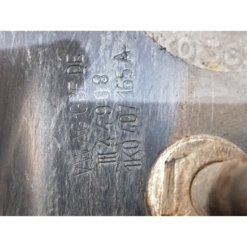 Recambio de brazo suspension inferior delantero izquierdo para volkswagen golf vi (5k1) advance referencia OEM IAM 1K0407165A 1K