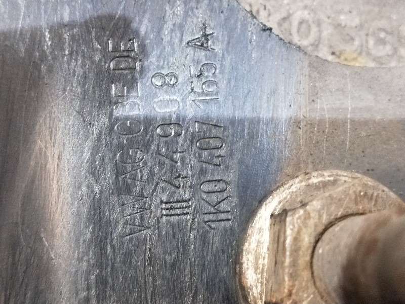 Recambio de brazo suspension inferior delantero izquierdo para volkswagen golf vi (5k1) advance referencia OEM IAM 1K0407165A 1K