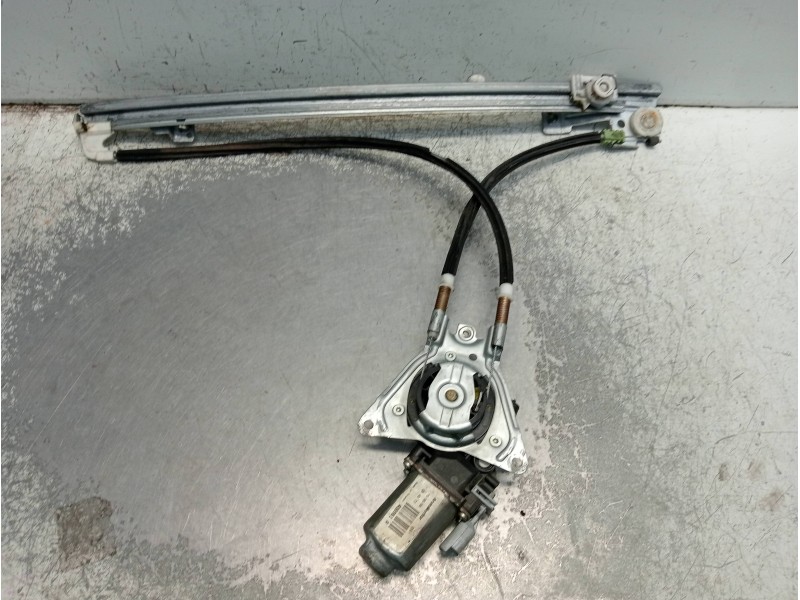 Recambio de elevalunas delantero izquierdo para peugeot expert kasten komfort confort acristalato referencia OEM IAM 400961A 096