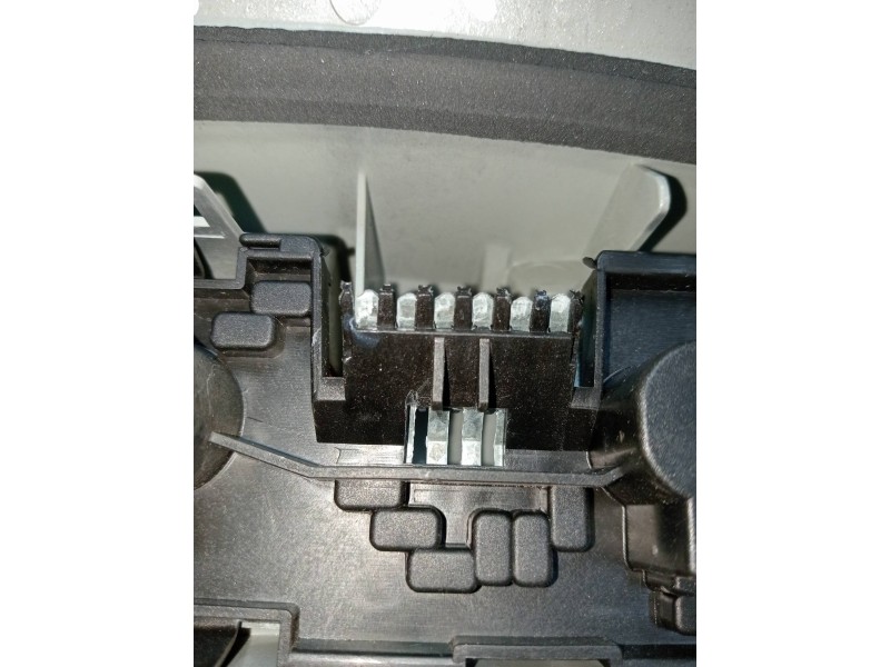 Recambio de piloto trasero derecho para opel astra f caravan referencia OEM IAM   