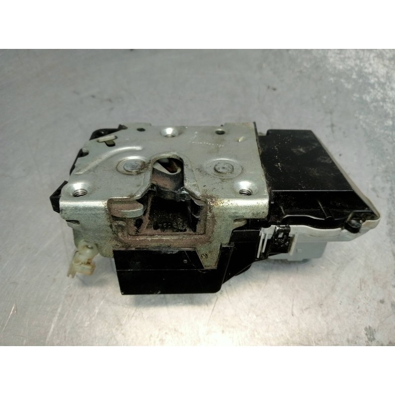 Recambio de motor cierre centralizado delantero izquierdo para citroen xsara picasso 1.6 hdi 90 exclusive referencia OEM IAM   