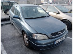 opel astra g berlina del año 2001