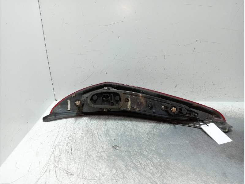 Recambio de piloto trasero derecho para fiat punto berlina (188) 1.2 cat referencia OEM IAM   