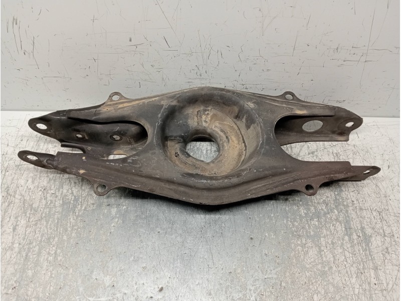 Recambio de brazo suspension inferior trasero izquierdo para mercedes clase e (w212) lim. e 220 bluetec (212.001) referencia OEM